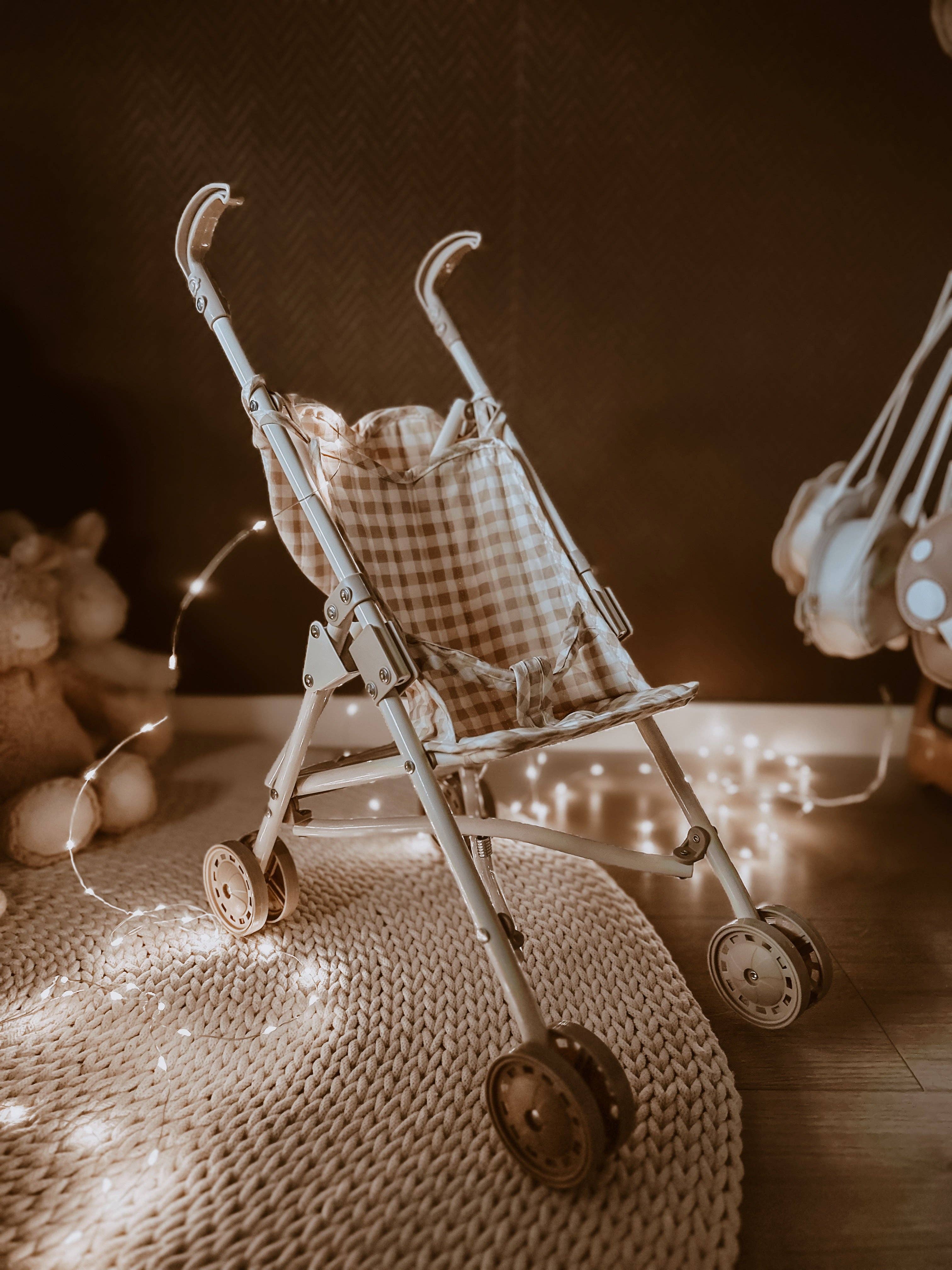 Mrs.Ertha | Poppenwagen | zachte vierkanten