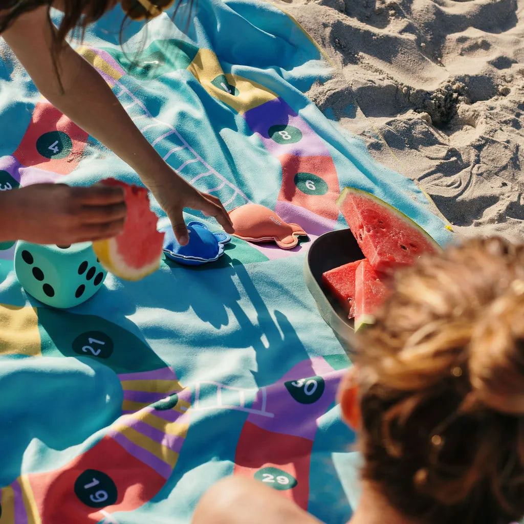 PlayTowel M 140x70cm | Snakes and Laders | Quut