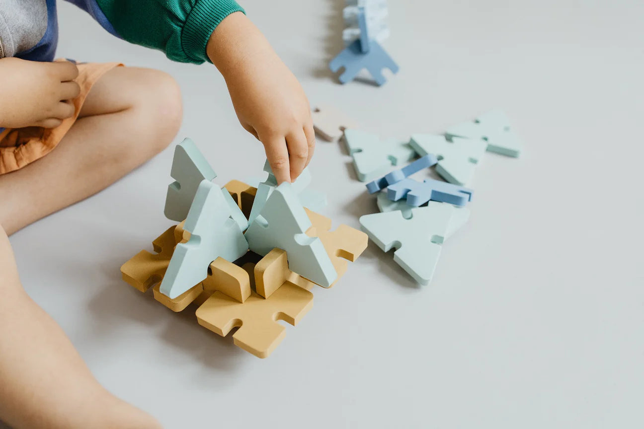 Moes Play | Ultimate Connect