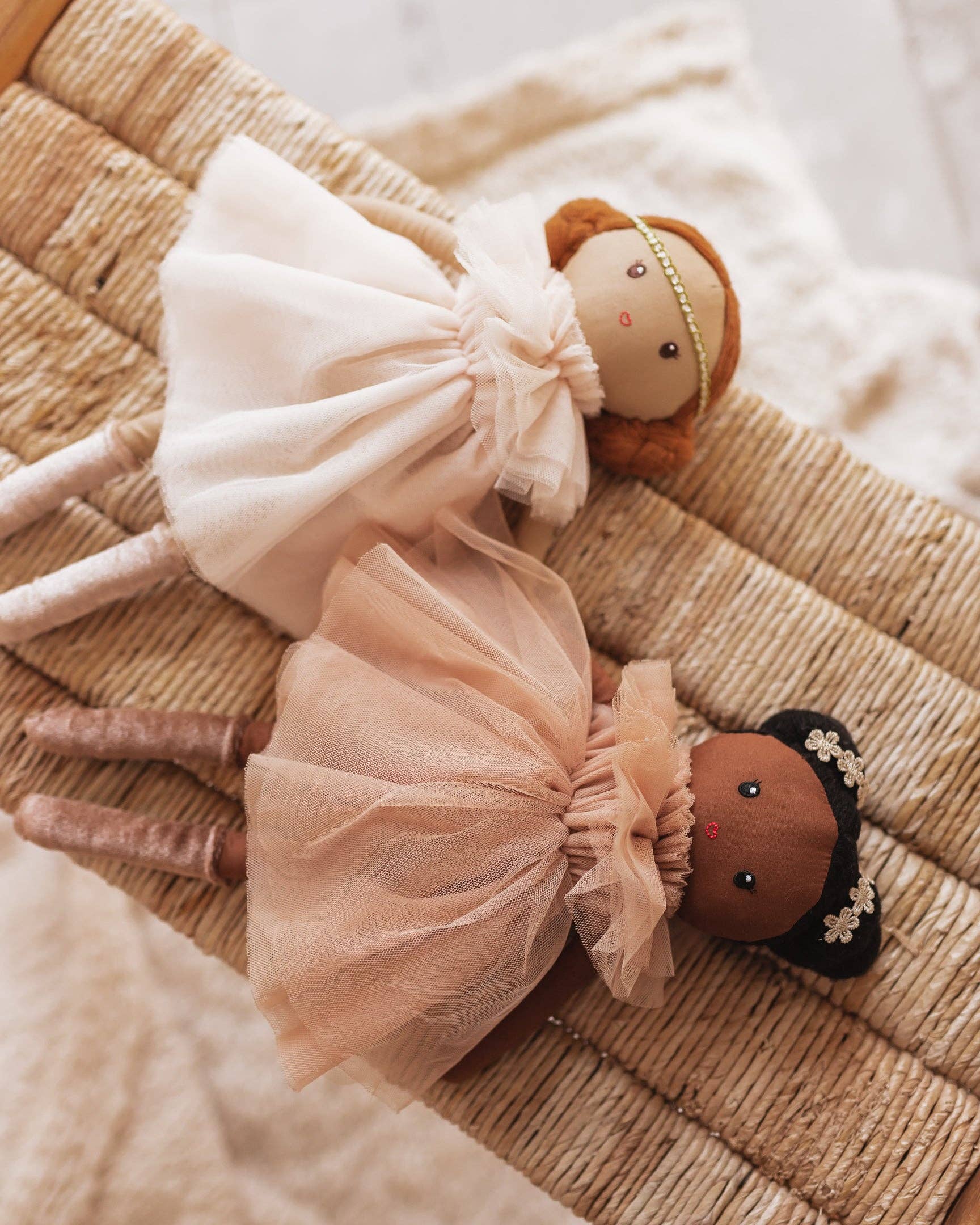 Mrs.Ertha | Dollies | Suikerbij