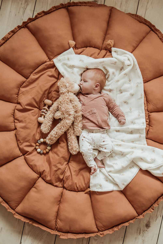 Play& Go | Bloom Tawny brown organic babymat