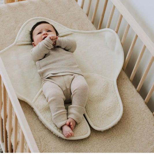 Baby wikkeldeken met voetjes Beige | Merinowol | KICO Label