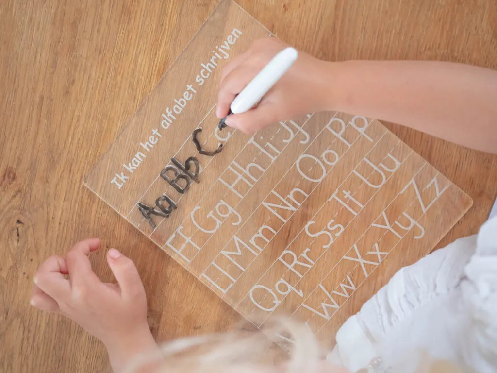 Alfabet schrijven | Leuk met Letters