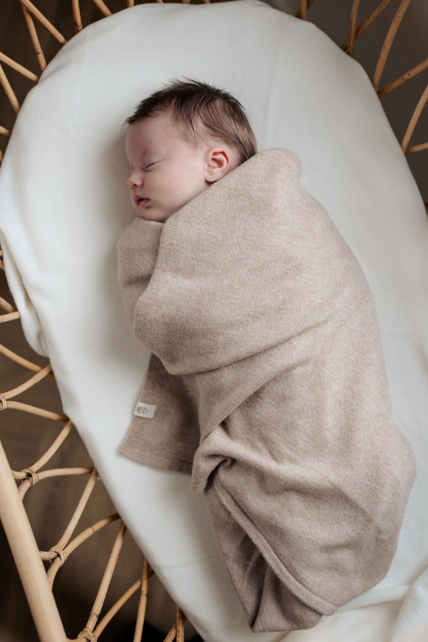 3 in 1 Wikkeldeken Licht Grijs | 90% Merinowol & 10% Cashmere | Moalie