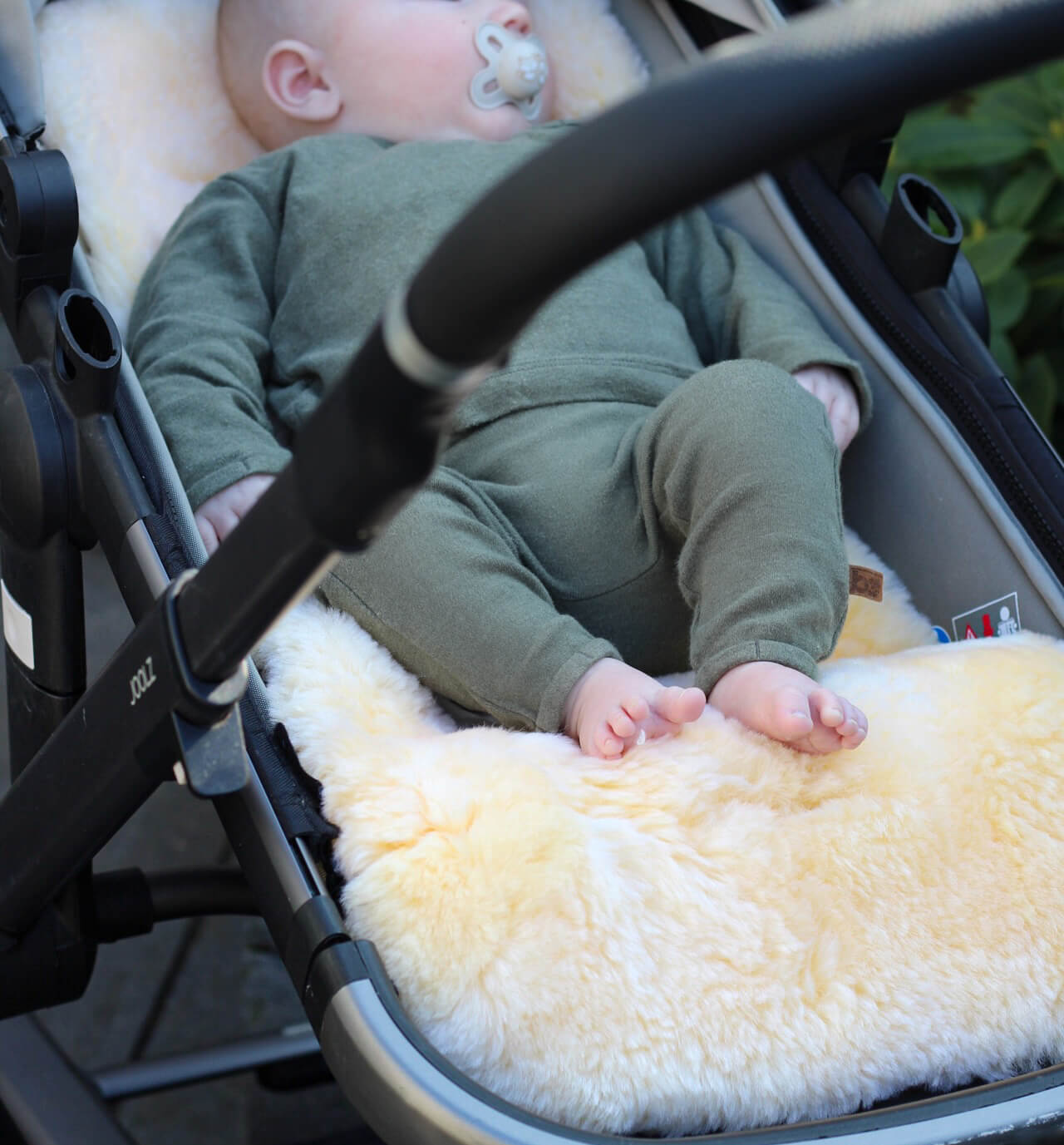 Lamsvacht kinderwagen | Schaapmaatje