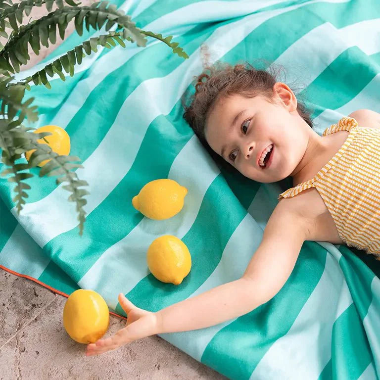 PlayTowel L 180x100 | Safari | Quut