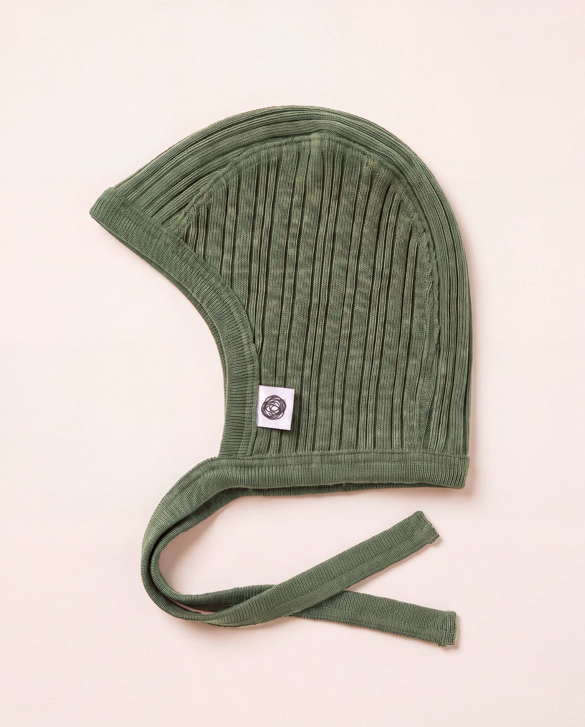 Wollen strikmutsje rib - merinowol - Oil Green | Lille Barn