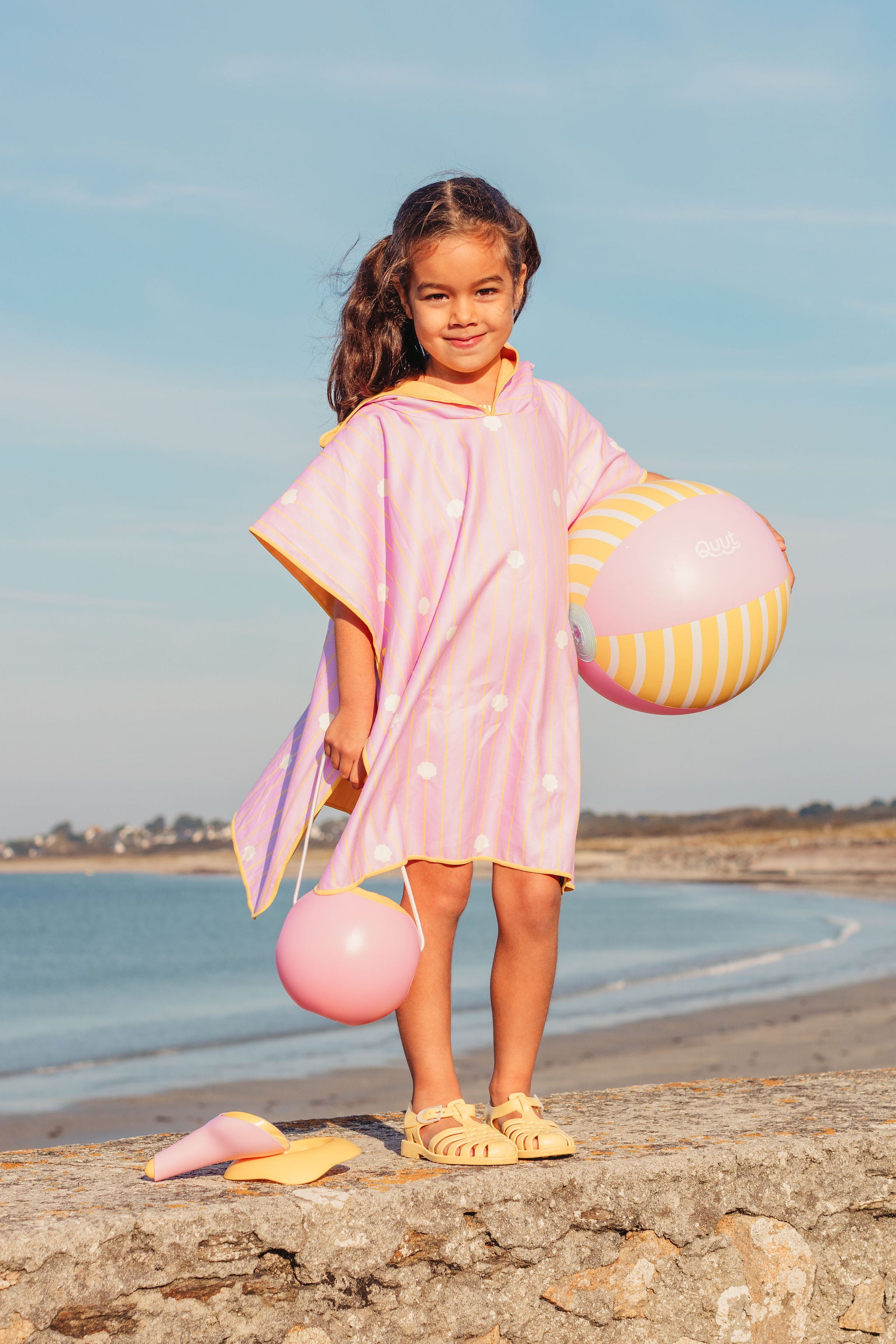 Poncho | Quut | Banana pink