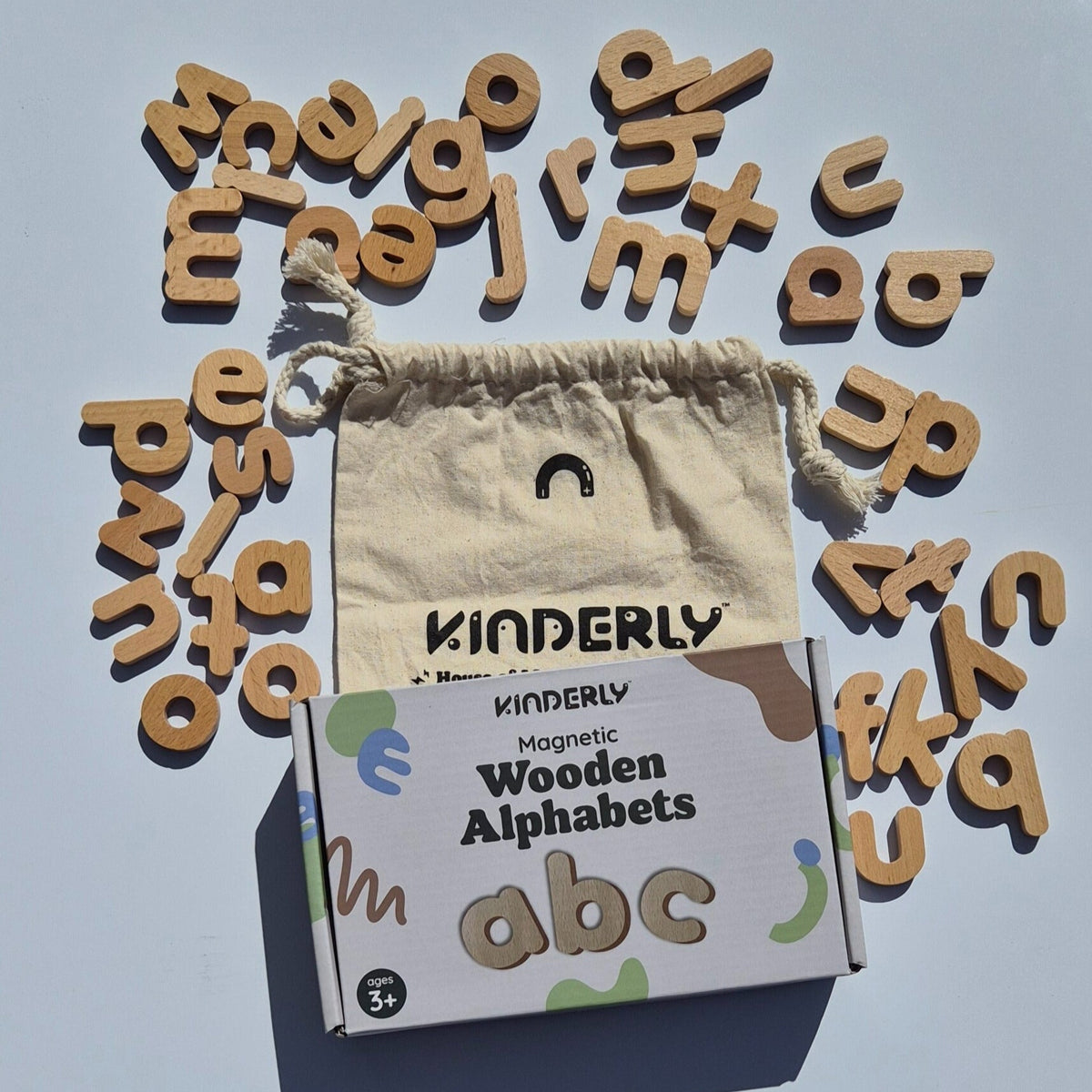 Magnetische houten alfabet