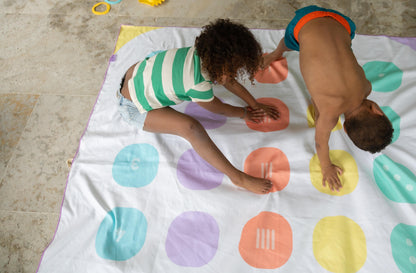 PlayTowel XL 180 x 180cm | Balancing game | Quut