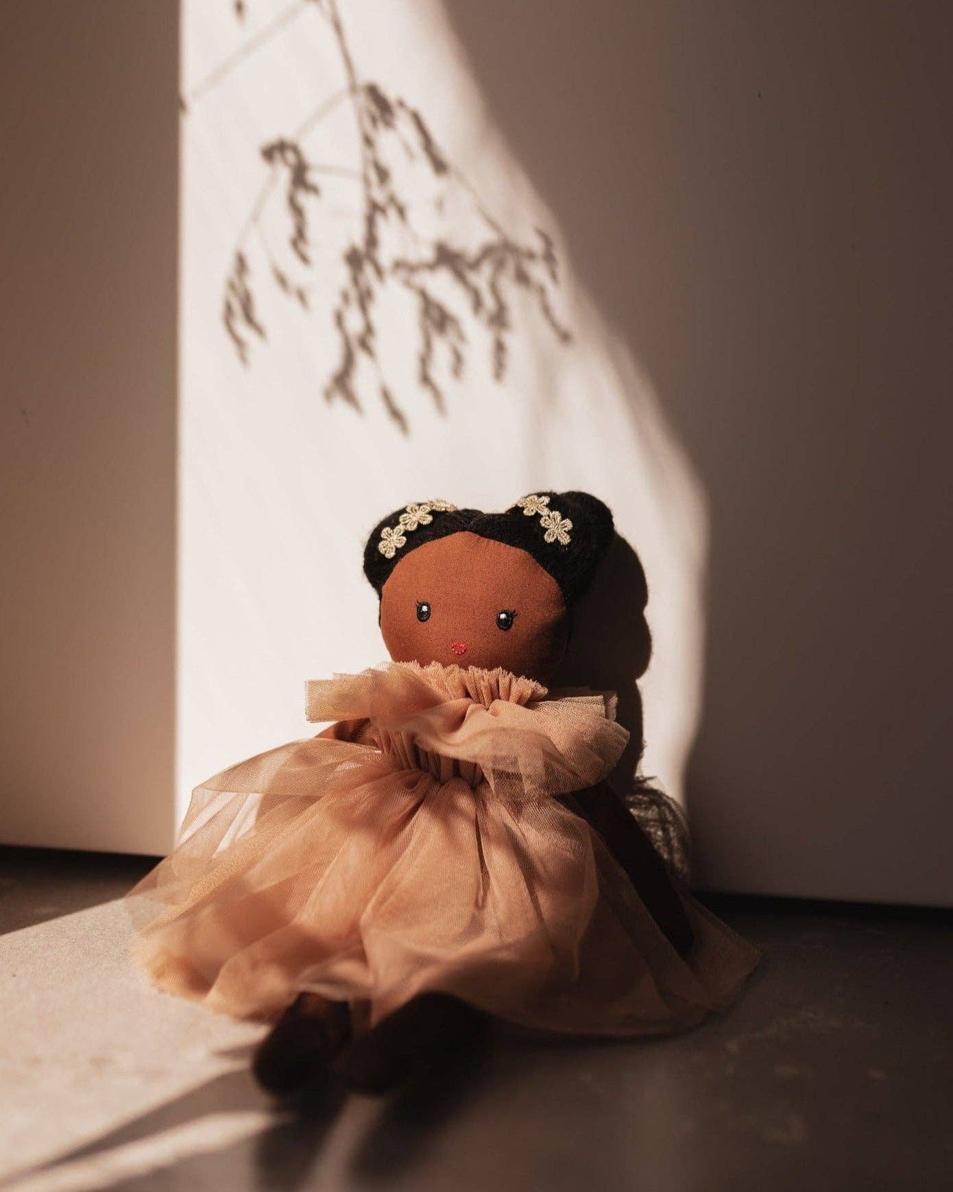Mrs.Ertha | Dollies | Suikerbij