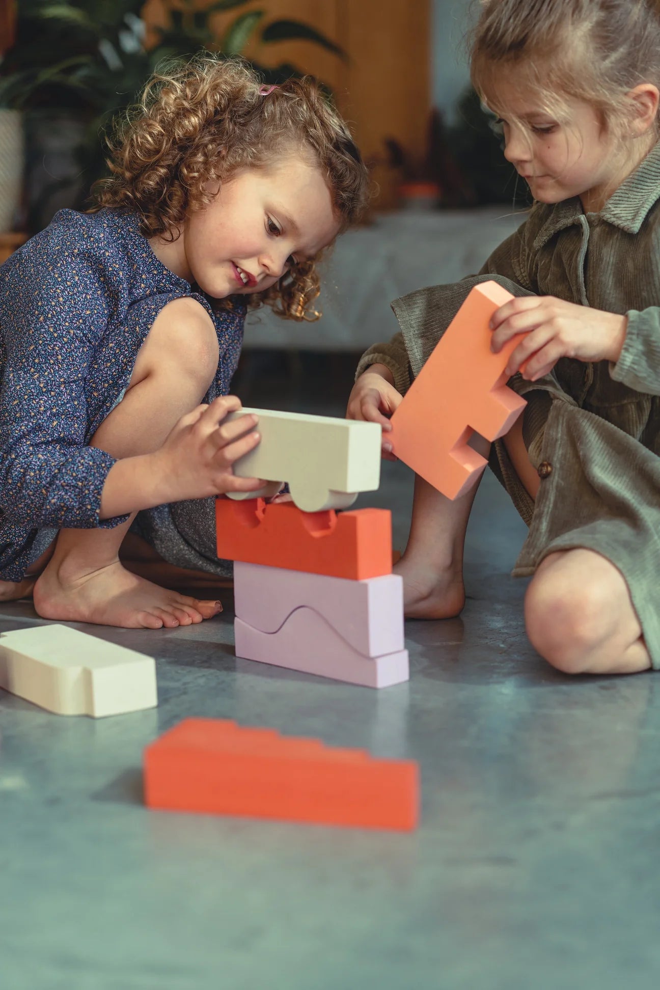 Moes Play | Puzzle Blocks Earth