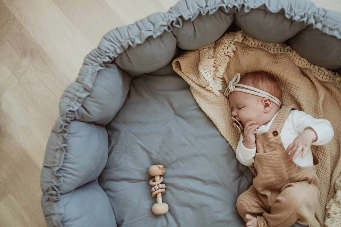 Play& Go | Bloom Dusty Blue Organic Cotton Babymat