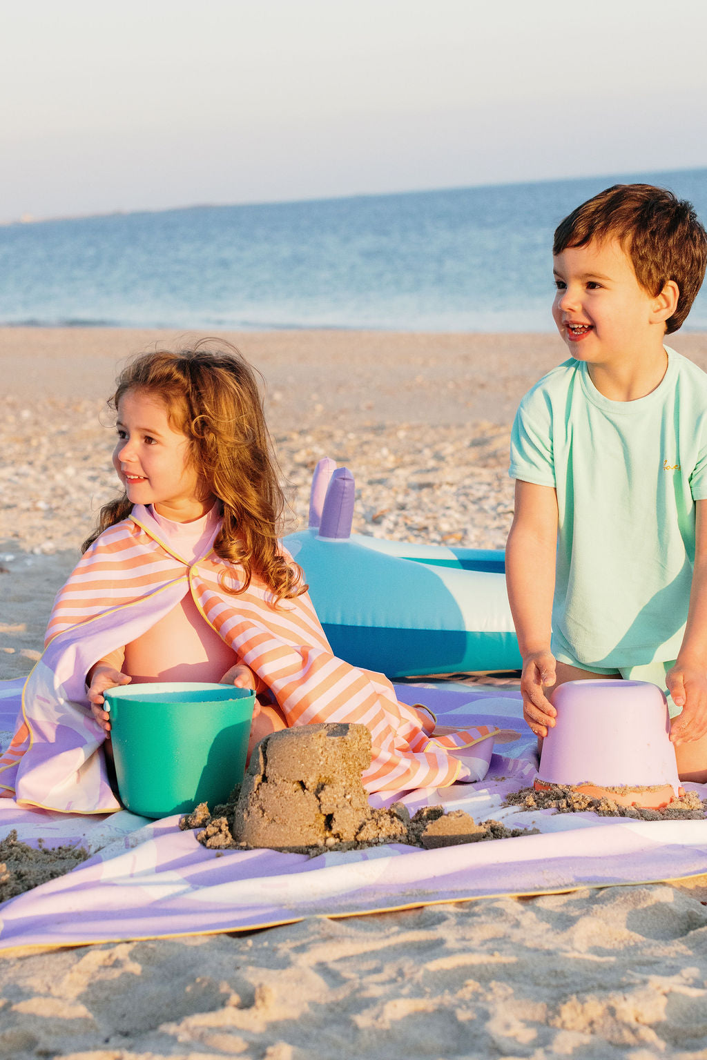 PlayTowel M 140x70cm | Road lavender | Quut