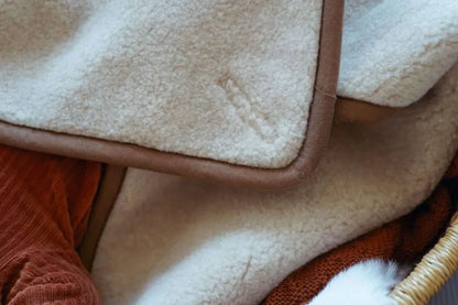 Wollen Wikkeldoek |  Maxi cosi opening | Beige