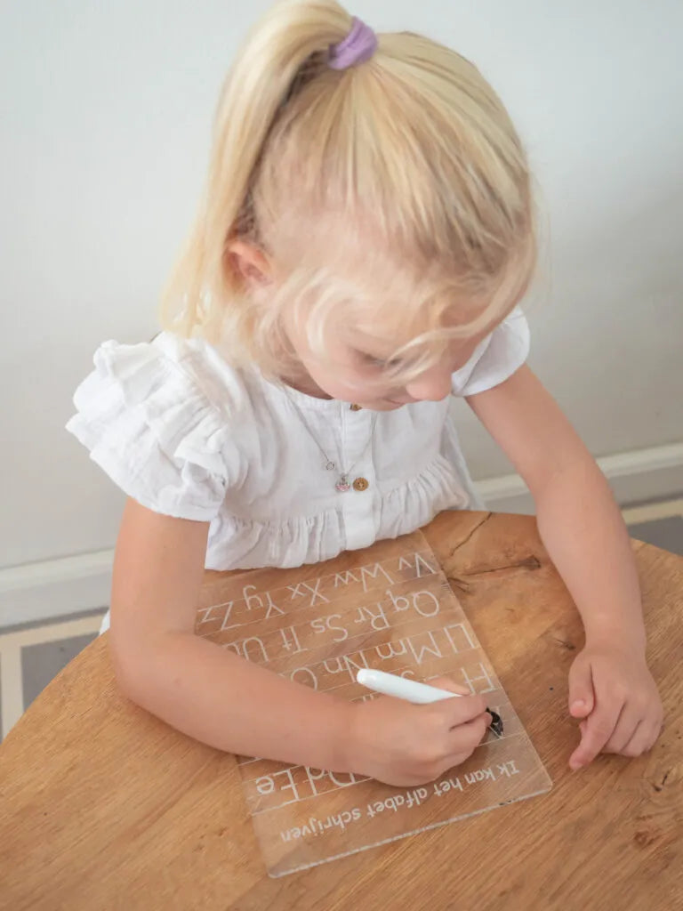 Alfabet schrijven | Leuk met Letters