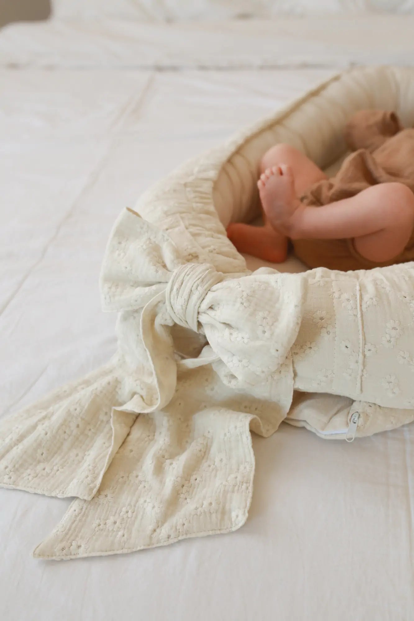 Babynest | Embroidered