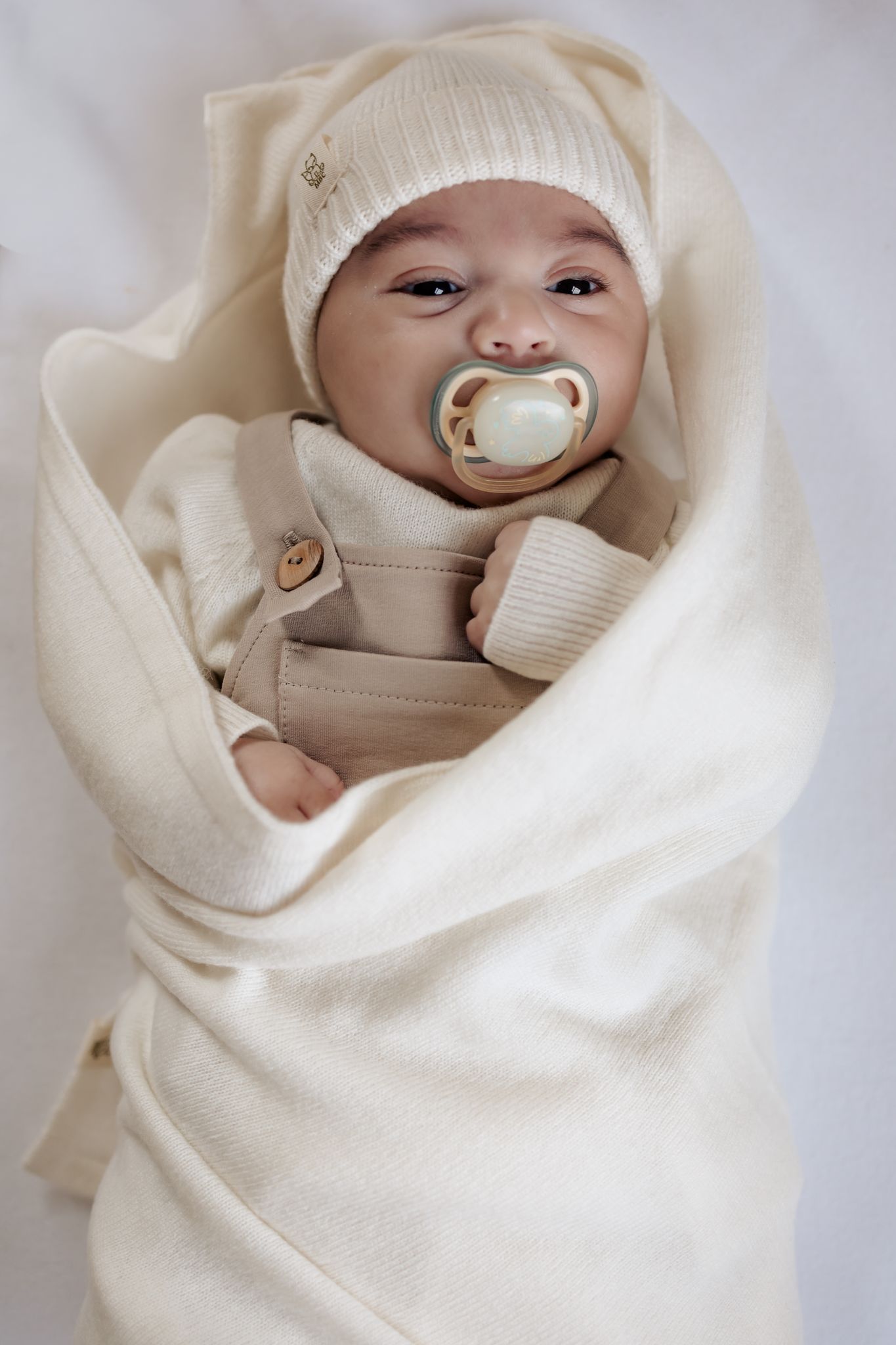 3 in 1 Wikkeldeken Crème | 90% Merinowol & 10% Cashmere | Moalie