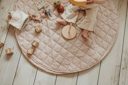 Play&Go | Speel- & Opbergkeed | Stripes Brown