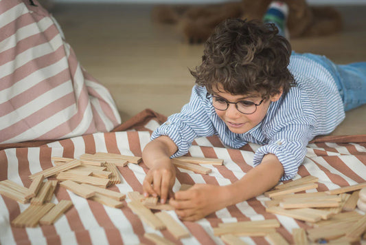 Play&Go | Speel- & Opbergkeed | Bruin gestreept