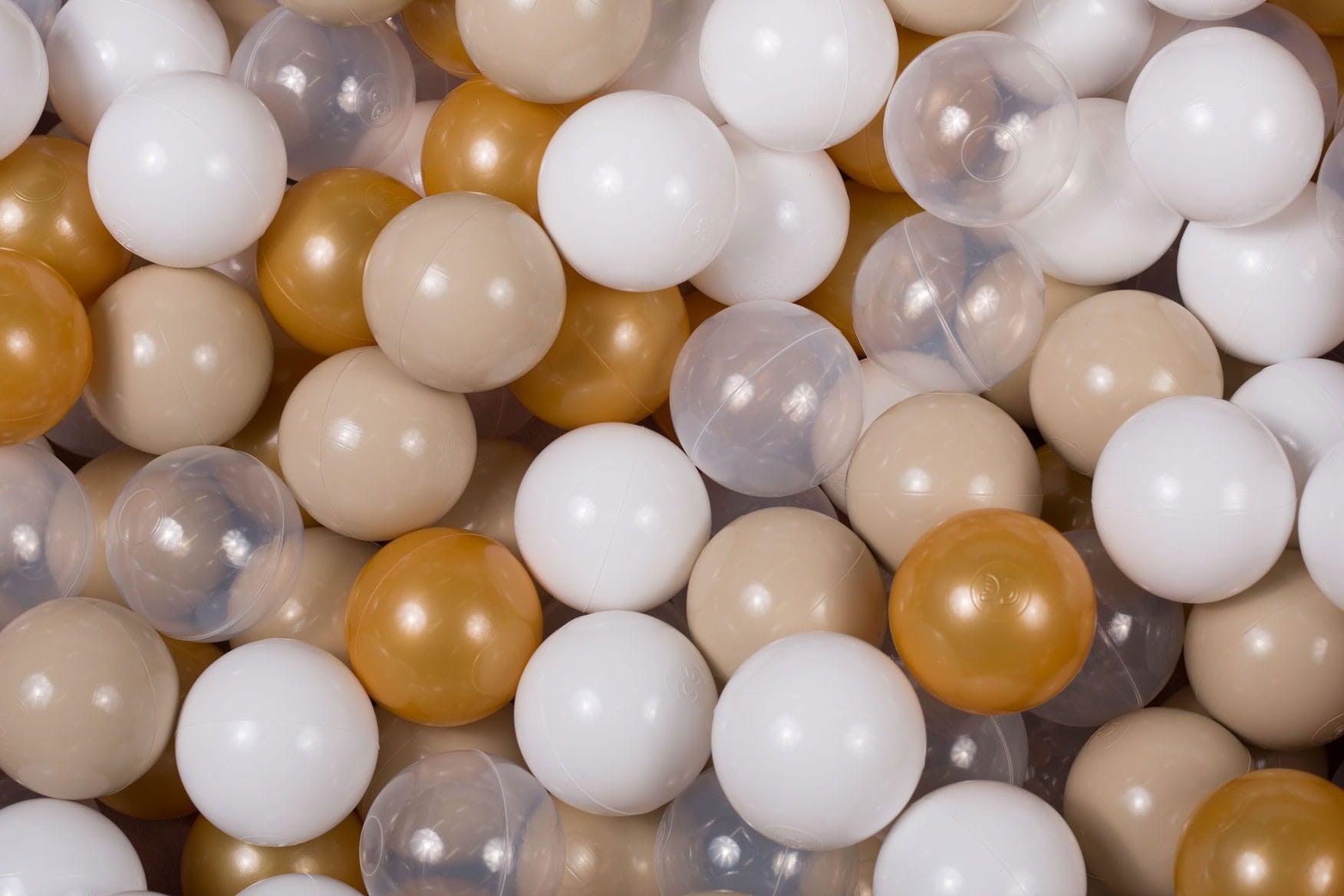 Ball Pit Balls 200pcs - Beige, White, Transparent