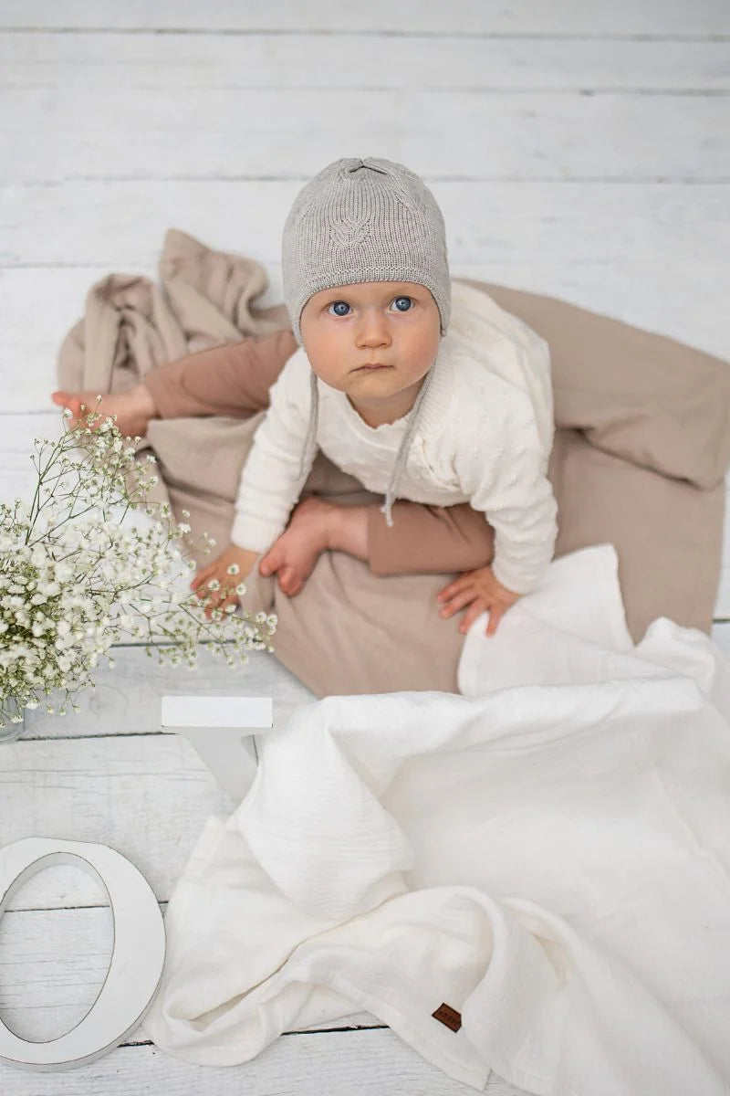 Baby muts wollen gebreid | 100%  Merinowol | Grijs