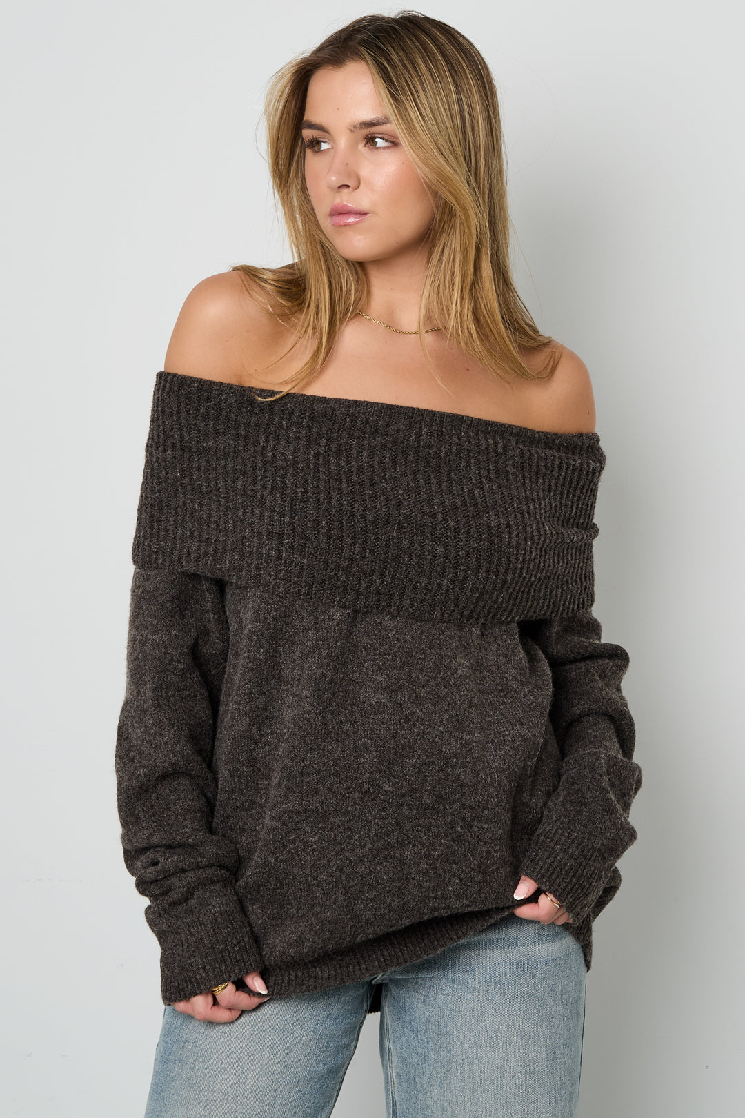 Gebreide Polyestervezel Vrouwen Off-Shoulder Trui Elegant Solide Kleur