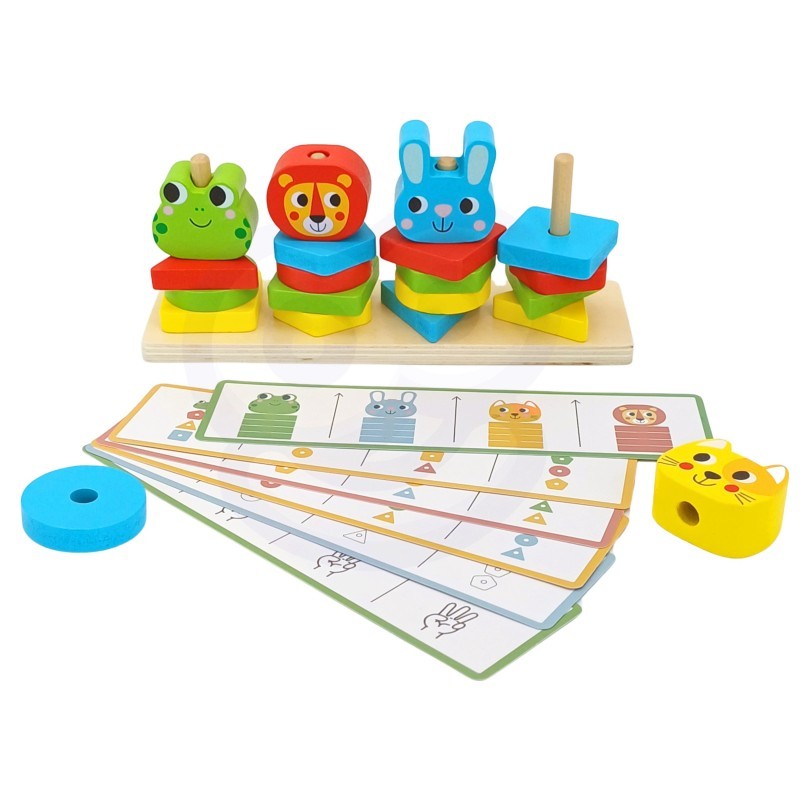 Montessori Puzzle Pyramid With Animals