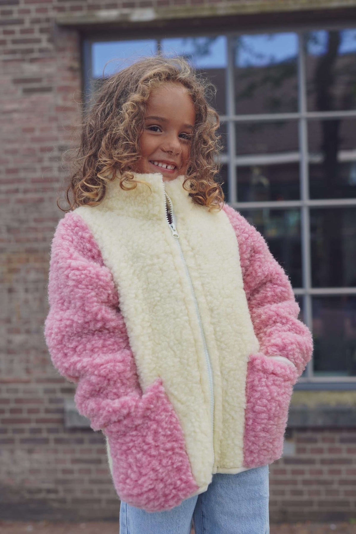 Bubble Tea / White wollen kinderjas We Are Wovens